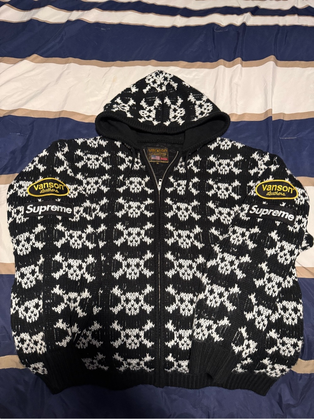 Supreme Vanson leathers Skull Hoodie Zip Up Black & White Sweater